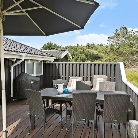 Gorgeous Home In Hirtshals With Sauna *