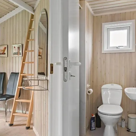 Gorgeous Home In Hirtshals With Sauna