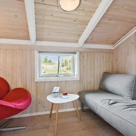 Gorgeous Home In Hirtshals With Sauna 度假居 希茨海尔斯